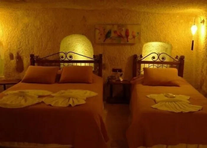 King Cave By Traveller's Hotel